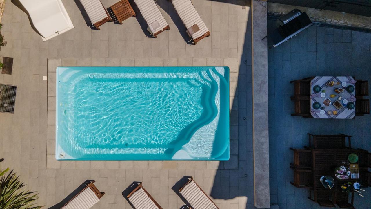 Sauzet  La Maison De Livia, Chambres D'Hotes, Piscine Chauffee, Proche Uzes, Nimes, Ales מראה חיצוני תמונה